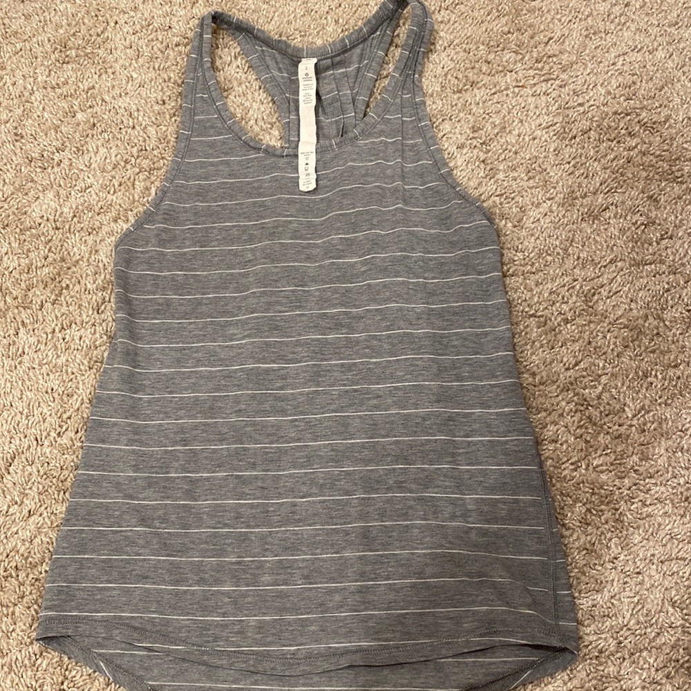 Lululemon tank top